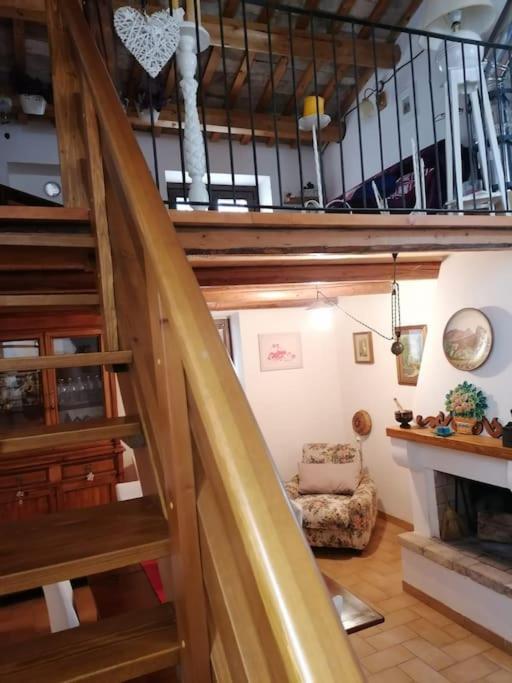 Willa La Casa Nel Borgo Orsogna Zewnętrze zdjęcie